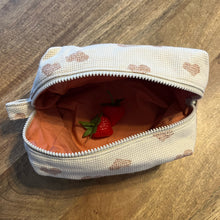 Charger l'image dans la galerie, Trousse de toilettes </p> Plusieurs coloris disponibles