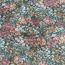 Charger l'image dans la galerie, Popeline de coton - Champs de fleurs
