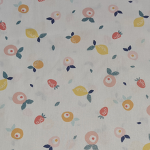 Charger l'image dans la galerie, Popeline de coton - Fruits & paillettes
